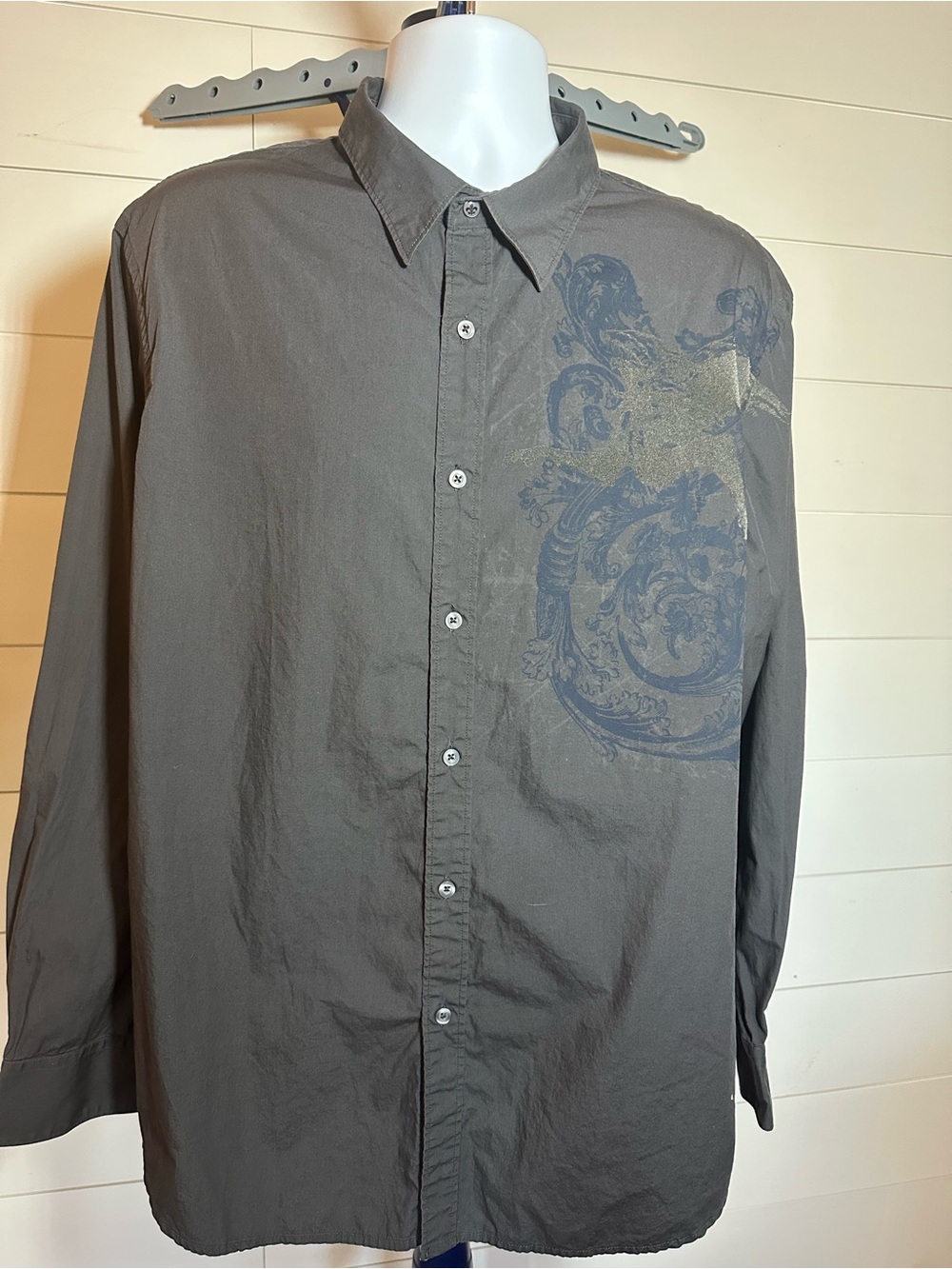 #210 Men's Long-Sleeve Button-Up Shirt in Charcoal with Subtle Print